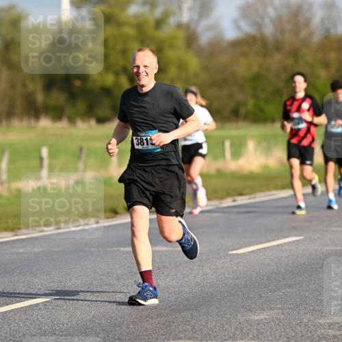 12.04.2026 - 45. Internationalen Wilhelmsburger Insellauf Dr. Thomas Lammeyer http://msf.ph/oto/9431889 12.04.2026 09:13:16 Laufen 3813 meine-sportfotos.de