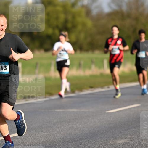 12.04.2026 - 45. Internationalen Wilhelmsburger Insellauf Dr. Thomas Lammeyer http://msf.ph/oto/9431892 12.04.2026 09:13:17 Laufen 3813 meine-sportfotos.de