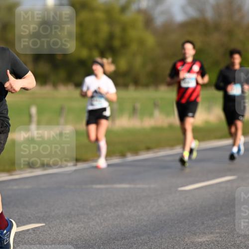 12.04.2026 - 45. Internationalen Wilhelmsburger Insellauf Dr. Thomas Lammeyer http://msf.ph/oto/9431893 12.04.2026 09:13:17 Laufen 3813 meine-sportfotos.de