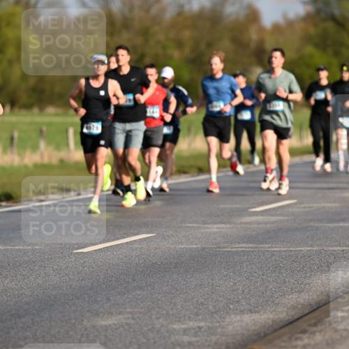 12.04.2026 - 45. Internationalen Wilhelmsburger Insellauf Dr. Thomas Lammeyer http://msf.ph/oto/9431939 12.04.2026 09:13:25 Laufen 2213 meine-sportfotos.de