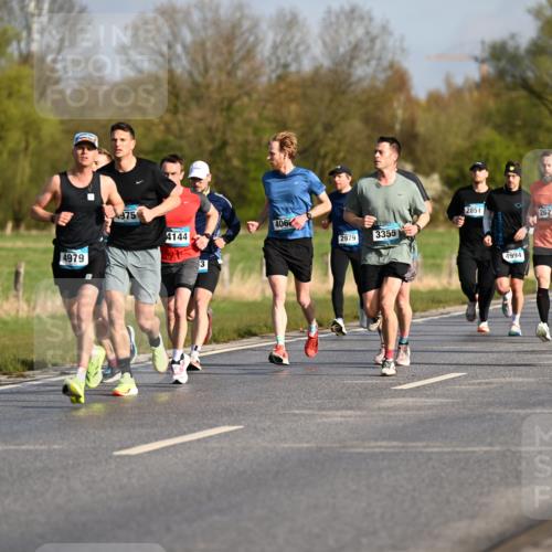 12.04.2026 - 45. Internationalen Wilhelmsburger Insellauf Dr. Thomas Lammeyer http://msf.ph/oto/9431941 12.04.2026 09:13:26 Laufen 4979, 975, 2851, 406, 4144, 2979, 3355, 4994, 2627, 5052 meine-sportfotos.de