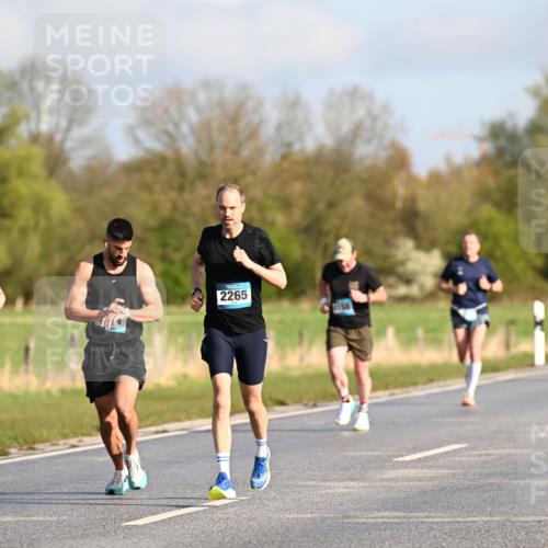 12.04.2026 - 45. Internationalen Wilhelmsburger Insellauf Dr. Thomas Lammeyer http://msf.ph/oto/9432078 12.04.2026 09:13:50 Laufen 5316, 2265, 150 meine-sportfotos.de