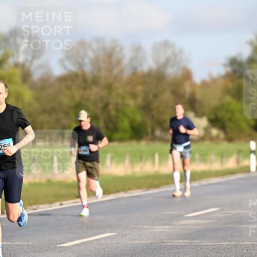 12.04.2026 - 45. Internationalen Wilhelmsburger Insellauf Dr. Thomas Lammeyer http://msf.ph/oto/9432089 12.04.2026 09:13:52 Laufen 2265 meine-sportfotos.de