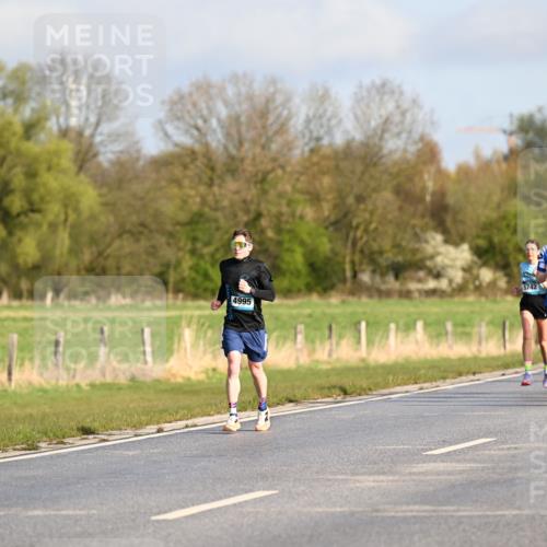 12.04.2026 - 45. Internationalen Wilhelmsburger Insellauf Dr. Thomas Lammeyer http://msf.ph/oto/9432151 12.04.2026 09:14:04 Laufen 4995, 5742, 3133, 2317 meine-sportfotos.de