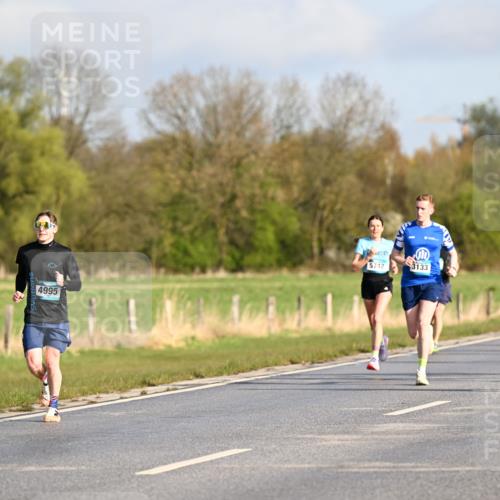 12.04.2026 - 45. Internationalen Wilhelmsburger Insellauf Dr. Thomas Lammeyer http://msf.ph/oto/9432164 12.04.2026 09:14:06 Laufen 4995, 5742, 3133, 2317 meine-sportfotos.de