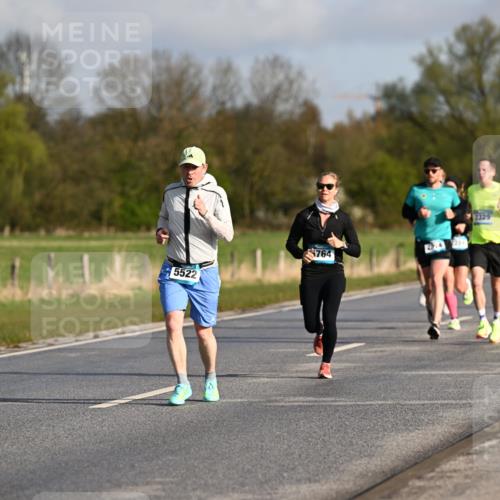 12.04.2026 - 45. Internationalen Wilhelmsburger Insellauf Dr. Thomas Lammeyer http://msf.ph/oto/9432239 12.04.2026 09:14:20 Laufen 5522, 5764 meine-sportfotos.de
