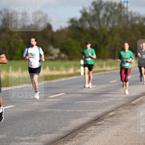 12.04.2026 - 45. Internationalen Wilhelmsburger Insellauf Dr. Thomas Lammeyer http://msf.ph/oto/9432301 12.04.2026 09:14:31 Laufen 1, 5812 meine-sportfotos.de