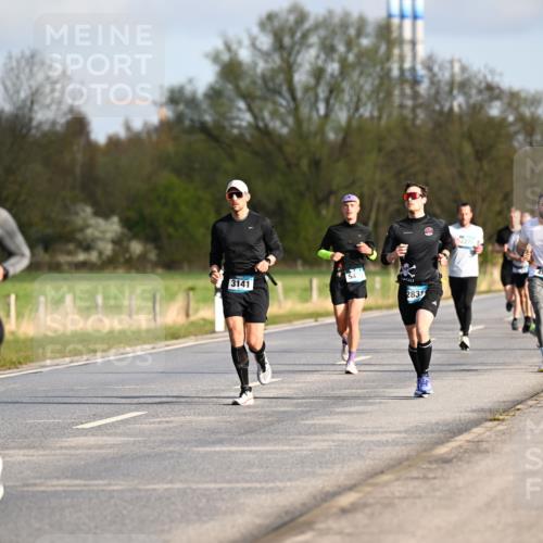 12.04.2026 - 45. Internationalen Wilhelmsburger Insellauf Dr. Thomas Lammeyer http://msf.ph/oto/9432350 12.04.2026 09:14:40 Laufen 5843, 3141, 54, 2831, 2270, 432 meine-sportfotos.de