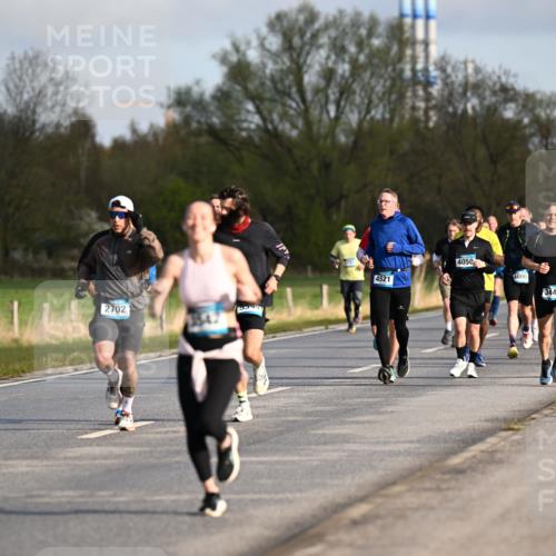 12.04.2026 - 45. Internationalen Wilhelmsburger Insellauf Dr. Thomas Lammeyer http://msf.ph/oto/9432483 12.04.2026 09:15:02 Laufen 2702, 4521, 4050, 4000, 3447, 3609, 38, 4493 meine-sportfotos.de
