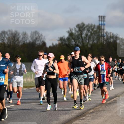 12.04.2026 - 45. Internationalen Wilhelmsburger Insellauf Dr. Thomas Lammeyer http://msf.ph/oto/9432562 12.04.2026 09:15:15 Laufen 5760, 5767, 4163, 55, 066, 5042 meine-sportfotos.de