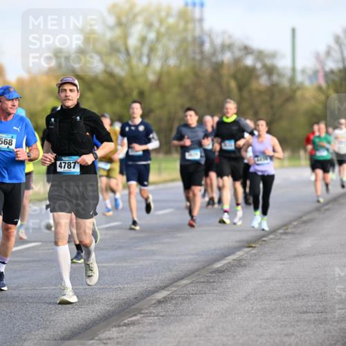 12.04.2026 - 45. Internationalen Wilhelmsburger Insellauf Dr. Thomas Lammeyer http://msf.ph/oto/9432737 12.04.2026 09:15:53 Laufen 2568, 4787 meine-sportfotos.de