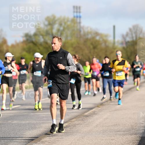 12.04.2026 - 45. Internationalen Wilhelmsburger Insellauf Dr. Thomas Lammeyer http://msf.ph/oto/9432971 12.04.2026 09:16:38 Laufen 33 meine-sportfotos.de