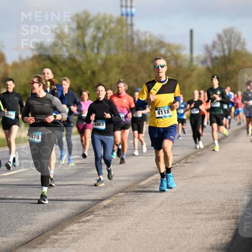 12.04.2026 - 45. Internationalen Wilhelmsburger Insellauf Dr. Thomas Lammeyer http://msf.ph/oto/9432988 12.04.2026 09:16:40 Laufen 432, 4680, 479, 4963, 4118 meine-sportfotos.de