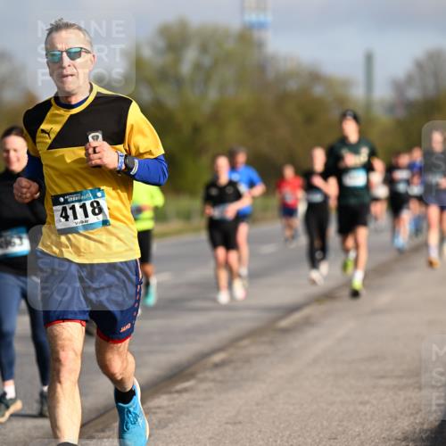 12.04.2026 - 45. Internationalen Wilhelmsburger Insellauf Dr. Thomas Lammeyer http://msf.ph/oto/9433006 12.04.2026 09:16:44 Laufen 4118 meine-sportfotos.de