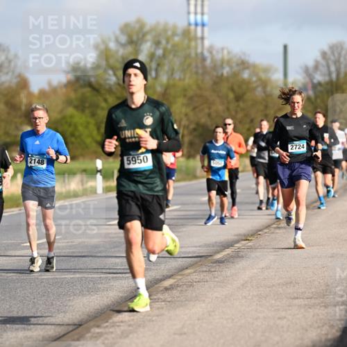 12.04.2026 - 45. Internationalen Wilhelmsburger Insellauf Dr. Thomas Lammeyer http://msf.ph/oto/9433026 12.04.2026 09:16:48 Laufen 284, 2148, 5950, 5050, 2724 meine-sportfotos.de