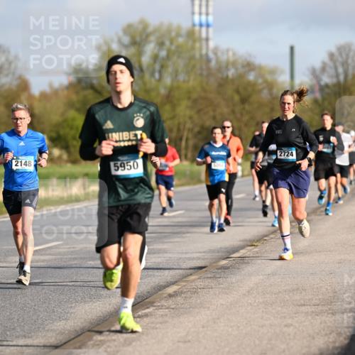 12.04.2026 - 45. Internationalen Wilhelmsburger Insellauf Dr. Thomas Lammeyer http://msf.ph/oto/9433029 12.04.2026 09:16:48 Laufen 284, 2148, 5950, 2724 meine-sportfotos.de
