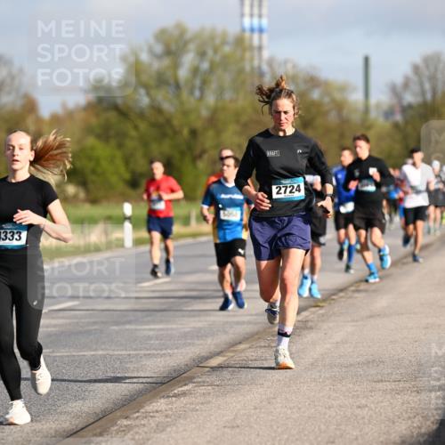 12.04.2026 - 45. Internationalen Wilhelmsburger Insellauf Dr. Thomas Lammeyer http://msf.ph/oto/9433035 12.04.2026 09:16:50 Laufen 4333, 5050, 2724 meine-sportfotos.de