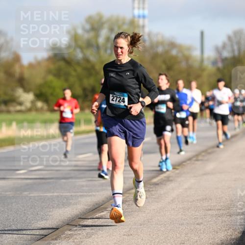 12.04.2026 - 45. Internationalen Wilhelmsburger Insellauf Dr. Thomas Lammeyer http://msf.ph/oto/9433043 12.04.2026 09:16:51 Laufen 333, 2724 meine-sportfotos.de