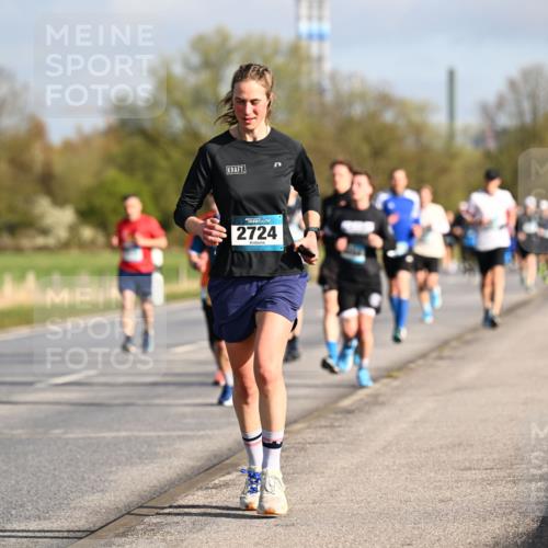 12.04.2026 - 45. Internationalen Wilhelmsburger Insellauf Dr. Thomas Lammeyer http://msf.ph/oto/9433045 12.04.2026 09:16:51 Laufen 2724 meine-sportfotos.de