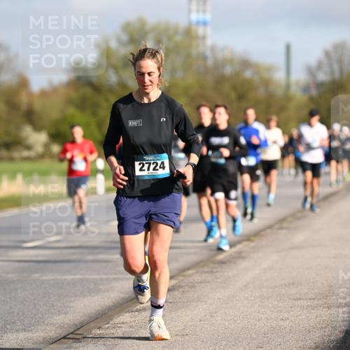 12.04.2026 - 45. Internationalen Wilhelmsburger Insellauf Dr. Thomas Lammeyer http://msf.ph/oto/9433047 12.04.2026 09:16:52 Laufen 2724 meine-sportfotos.de