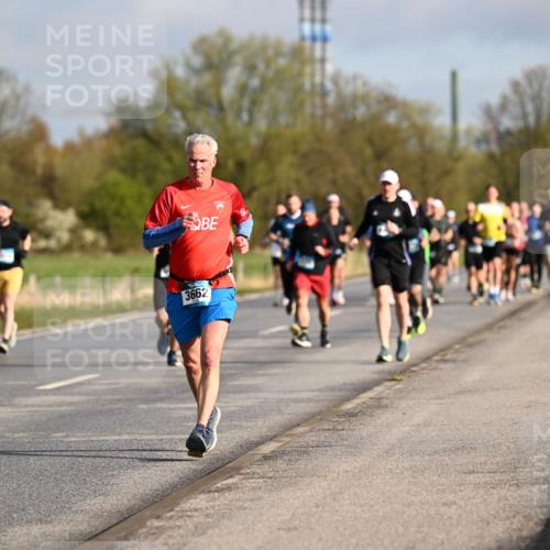 12.04.2026 - 45. Internationalen Wilhelmsburger Insellauf Dr. Thomas Lammeyer http://msf.ph/oto/9433123 12.04.2026 09:17:04 Laufen 3662 meine-sportfotos.de