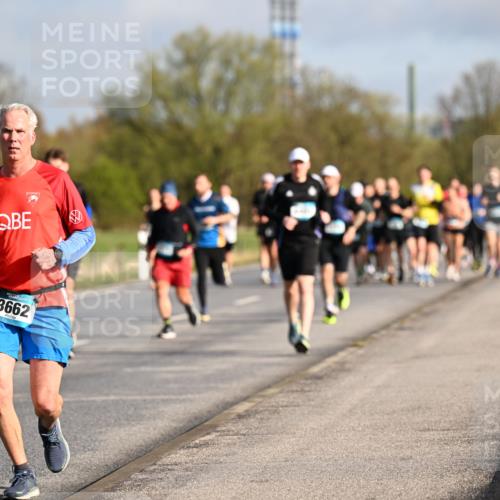 12.04.2026 - 45. Internationalen Wilhelmsburger Insellauf Dr. Thomas Lammeyer http://msf.ph/oto/9433138 12.04.2026 09:17:06 Laufen 3662 meine-sportfotos.de