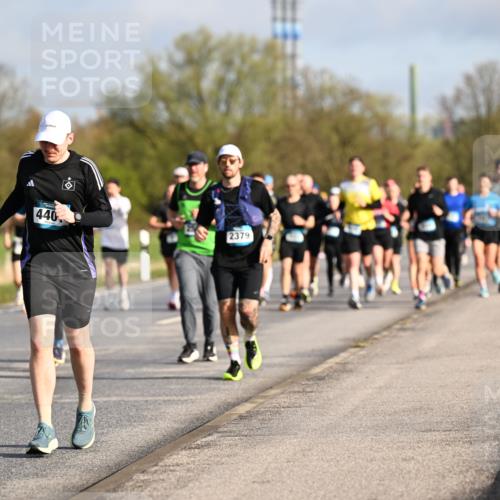 12.04.2026 - 45. Internationalen Wilhelmsburger Insellauf Dr. Thomas Lammeyer http://msf.ph/oto/9433164 12.04.2026 09:17:10 Laufen 440, 2379 meine-sportfotos.de