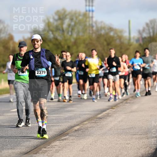 12.04.2026 - 45. Internationalen Wilhelmsburger Insellauf Dr. Thomas Lammeyer http://msf.ph/oto/9433179 12.04.2026 09:17:12 Laufen 2379 meine-sportfotos.de