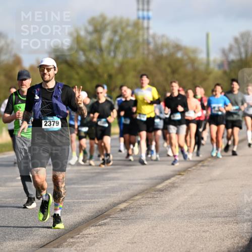 12.04.2026 - 45. Internationalen Wilhelmsburger Insellauf Dr. Thomas Lammeyer http://msf.ph/oto/9433181 12.04.2026 09:17:12 Laufen 2379 meine-sportfotos.de