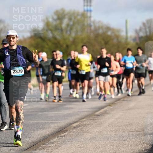 12.04.2026 - 45. Internationalen Wilhelmsburger Insellauf Dr. Thomas Lammeyer http://msf.ph/oto/9433182 12.04.2026 09:17:13 Laufen 2379 meine-sportfotos.de