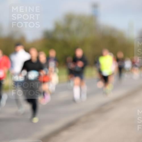12.04.2026 - 45. Internationalen Wilhelmsburger Insellauf Dr. Thomas Lammeyer http://msf.ph/oto/9433280 12.04.2026 09:17:32 Laufen  meine-sportfotos.de