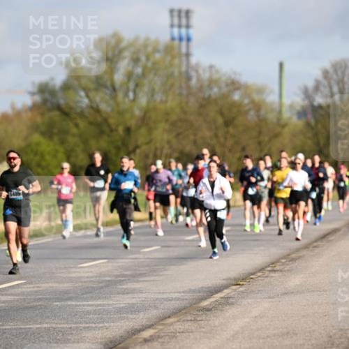12.04.2026 - 45. Internationalen Wilhelmsburger Insellauf Dr. Thomas Lammeyer http://msf.ph/oto/9433320 12.04.2026 09:17:42 Laufen 4646 meine-sportfotos.de