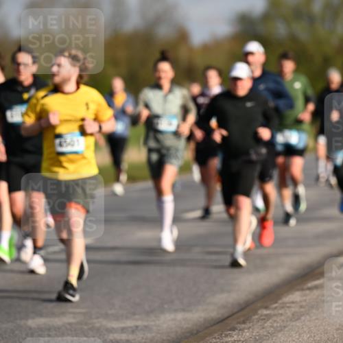 12.04.2026 - 45. Internationalen Wilhelmsburger Insellauf Dr. Thomas Lammeyer http://msf.ph/oto/9433356 12.04.2026 09:17:56 Laufen 45, 01, 5 meine-sportfotos.de