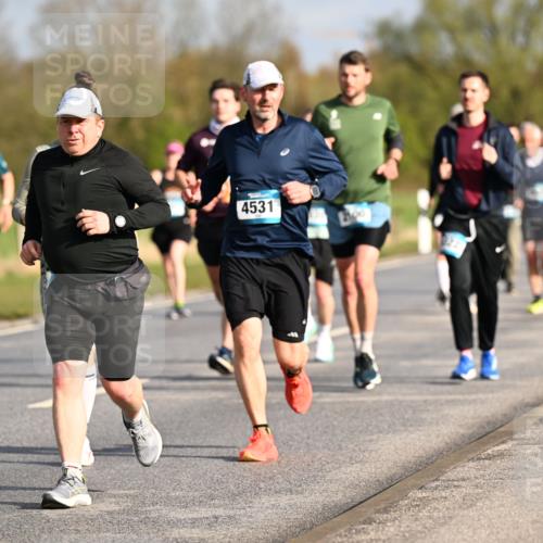 12.04.2026 - 45. Internationalen Wilhelmsburger Insellauf Dr. Thomas Lammeyer http://msf.ph/oto/9433363 12.04.2026 09:17:58 Laufen 4531 meine-sportfotos.de