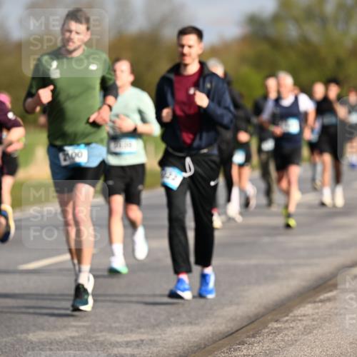 12.04.2026 - 45. Internationalen Wilhelmsburger Insellauf Dr. Thomas Lammeyer http://msf.ph/oto/9433373 12.04.2026 09:18:00 Laufen  meine-sportfotos.de