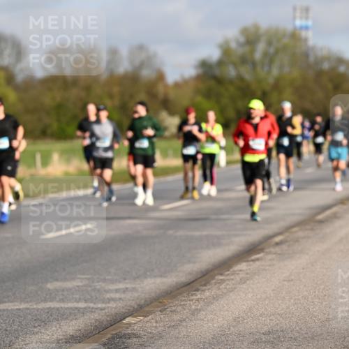 12.04.2026 - 45. Internationalen Wilhelmsburger Insellauf Dr. Thomas Lammeyer http://msf.ph/oto/9433420 12.04.2026 09:18:12 Laufen 812 meine-sportfotos.de