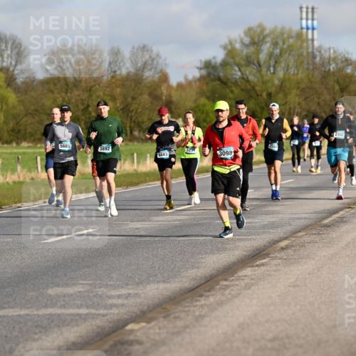12.04.2026 - 45. Internationalen Wilhelmsburger Insellauf Dr. Thomas Lammeyer http://msf.ph/oto/9433426 12.04.2026 09:18:13 Laufen 544, 196, 5688, 3892, 3256, 5643, 3098, 2104, 2102, 2656 meine-sportfotos.de
