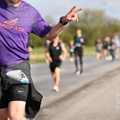 12.04.2026 - 45. Internationalen Wilhelmsburger Insellauf Dr. Thomas Lammeyer http://msf.ph/oto/9433499 12.04.2026 09:18:25 Laufen  meine-sportfotos.de