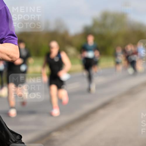 12.04.2026 - 45. Internationalen Wilhelmsburger Insellauf Dr. Thomas Lammeyer http://msf.ph/oto/9433502 12.04.2026 09:18:26 Laufen  meine-sportfotos.de