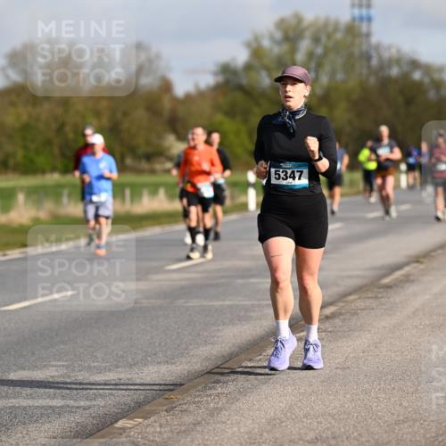 12.04.2026 - 45. Internationalen Wilhelmsburger Insellauf Dr. Thomas Lammeyer http://msf.ph/oto/9433675 12.04.2026 09:18:56 Laufen 5347 meine-sportfotos.de