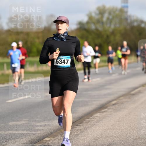 12.04.2026 - 45. Internationalen Wilhelmsburger Insellauf Dr. Thomas Lammeyer http://msf.ph/oto/9433682 12.04.2026 09:18:57 Laufen 5347 meine-sportfotos.de