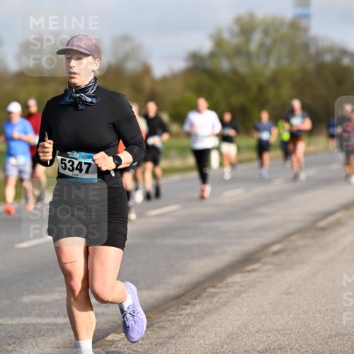 12.04.2026 - 45. Internationalen Wilhelmsburger Insellauf Dr. Thomas Lammeyer http://msf.ph/oto/9433685 12.04.2026 09:18:57 Laufen 5347 meine-sportfotos.de