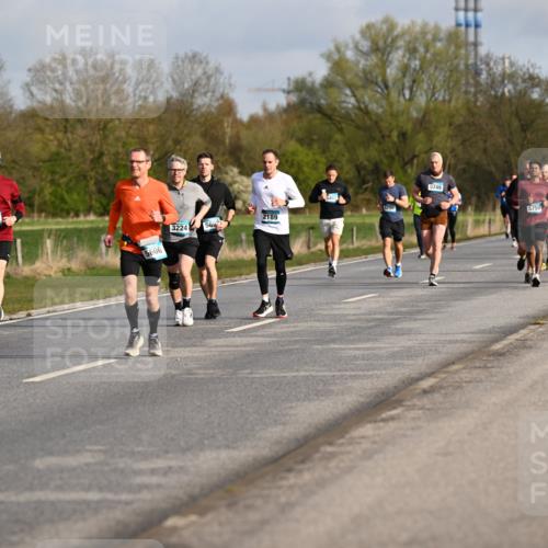 12.04.2026 - 45. Internationalen Wilhelmsburger Insellauf Dr. Thomas Lammeyer http://msf.ph/oto/9433691 12.04.2026 09:18:58 Laufen 3450, 3834, 2189, 3224, 569, 5606, 5286, 5749, 5756 meine-sportfotos.de