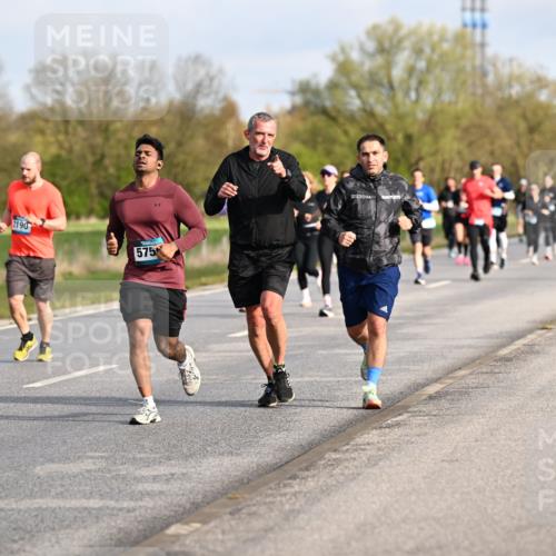 12.04.2026 - 45. Internationalen Wilhelmsburger Insellauf Dr. Thomas Lammeyer http://msf.ph/oto/9433753 12.04.2026 09:19:08 Laufen 5749, 2190, 575, 1922026 meine-sportfotos.de