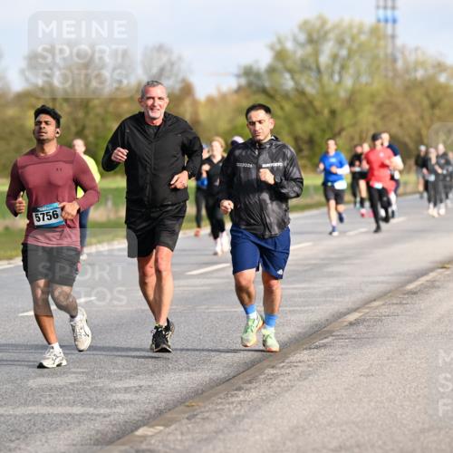 12.04.2026 - 45. Internationalen Wilhelmsburger Insellauf Dr. Thomas Lammeyer http://msf.ph/oto/9433759 12.04.2026 09:19:09 Laufen 190, 5756, 2026 meine-sportfotos.de