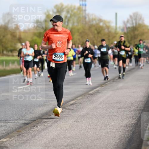 12.04.2026 - 45. Internationalen Wilhelmsburger Insellauf Dr. Thomas Lammeyer http://msf.ph/oto/9433852 12.04.2026 09:19:25 Laufen 2986 meine-sportfotos.de