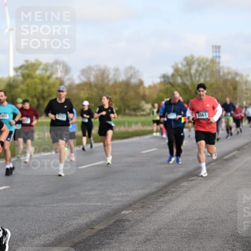 12.04.2026 - 45. Internationalen Wilhelmsburger Insellauf Dr. Thomas Lammeyer http://msf.ph/oto/9434018 12.04.2026 09:19:55 Laufen  meine-sportfotos.de