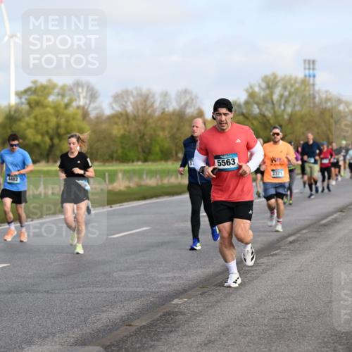 12.04.2026 - 45. Internationalen Wilhelmsburger Insellauf Dr. Thomas Lammeyer http://msf.ph/oto/9434026 12.04.2026 09:19:56 Laufen 8722, 5732, 4482, 57, 5563, 2371 meine-sportfotos.de