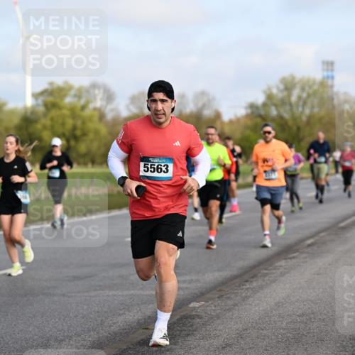 12.04.2026 - 45. Internationalen Wilhelmsburger Insellauf Dr. Thomas Lammeyer http://msf.ph/oto/9434033 12.04.2026 09:19:57 Laufen 5563 meine-sportfotos.de