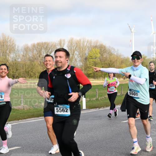 12.04.2026 - 45. Internationalen Wilhelmsburger Insellauf Dr. Thomas Lammeyer http://msf.ph/oto/9434128 12.04.2026 09:20:14 Laufen 2795, 5576, 490, 5562, 3326, 5501, 4903, 2496 meine-sportfotos.de